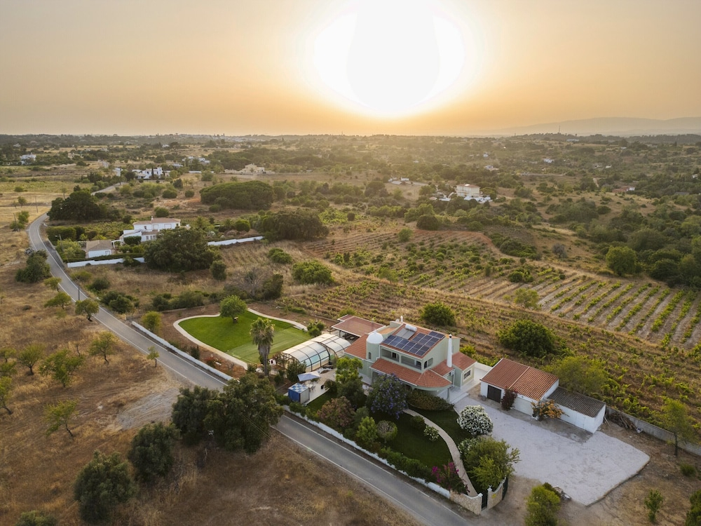 Villa Las Salinas - Jacuzzi e Piscina aquecível - Armação de Pêra