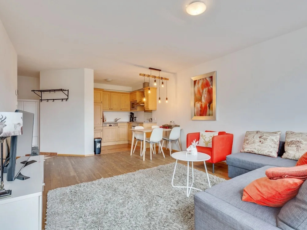 Quaint Apartment in Kirchberg with Balcony near Lake