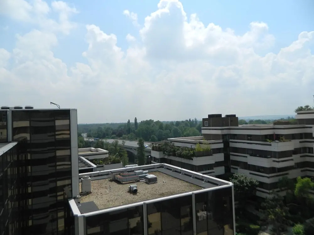 Appartement Paris Suresnes