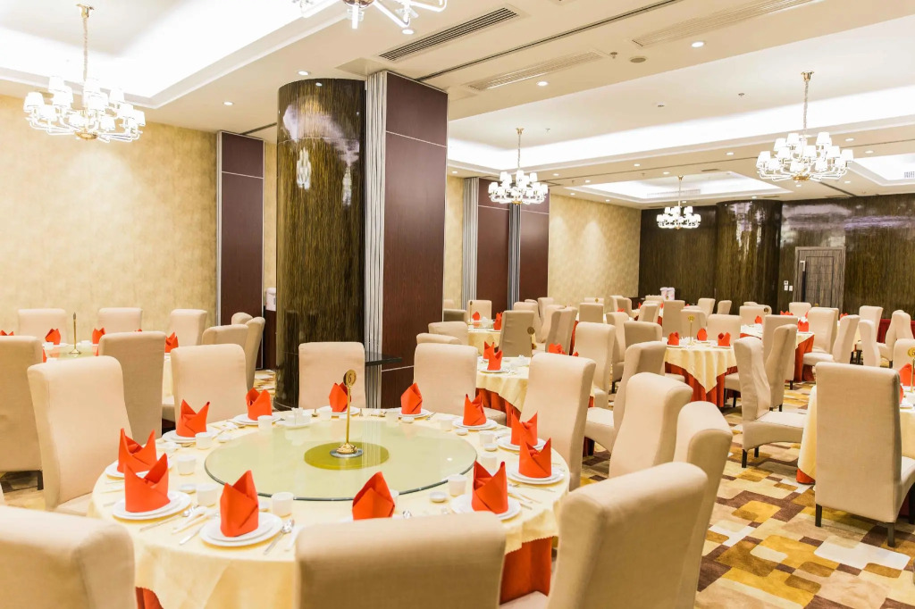 Swiss-Belhotel Blulane