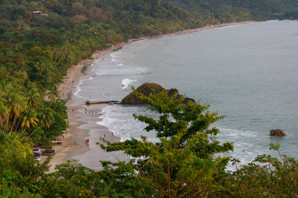 Arenas Del Mar Beachfront & Rainforest Resort Member of the Cayuga Collection