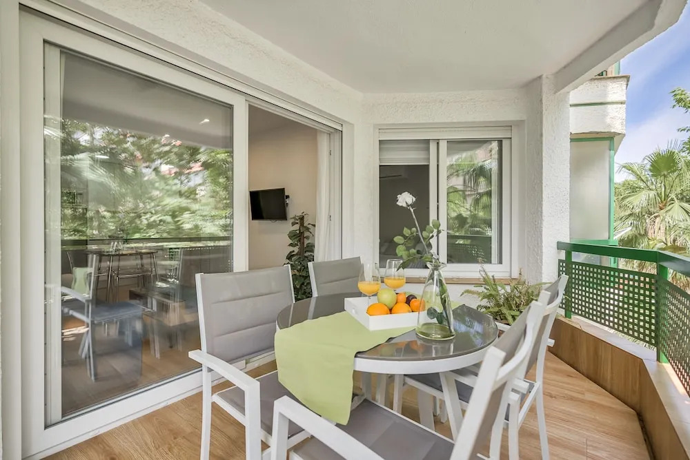 Sur Suites Pauli