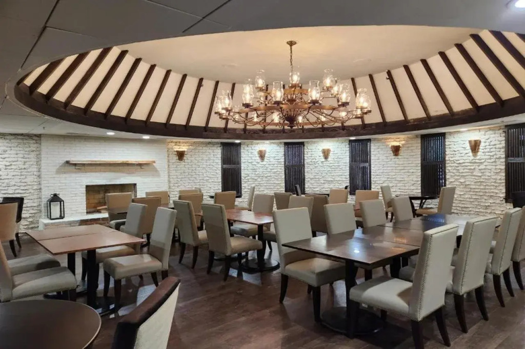 Fort Magruder Hotel Trademark Collection by Wyndham