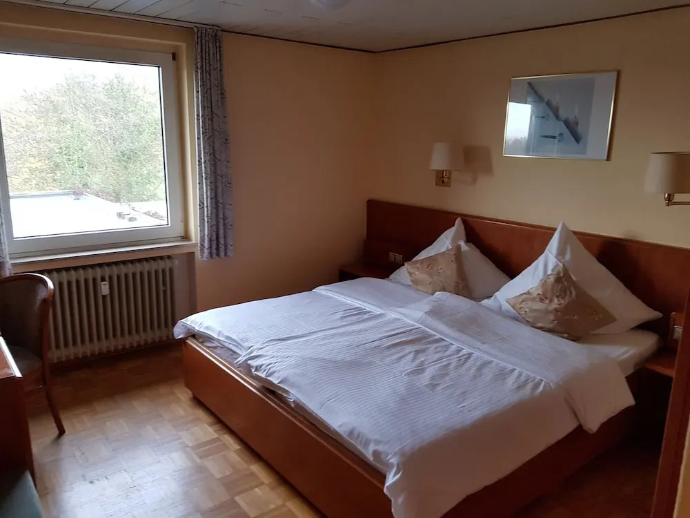 Zum Häuschen-Domblick-Messe-Hotel