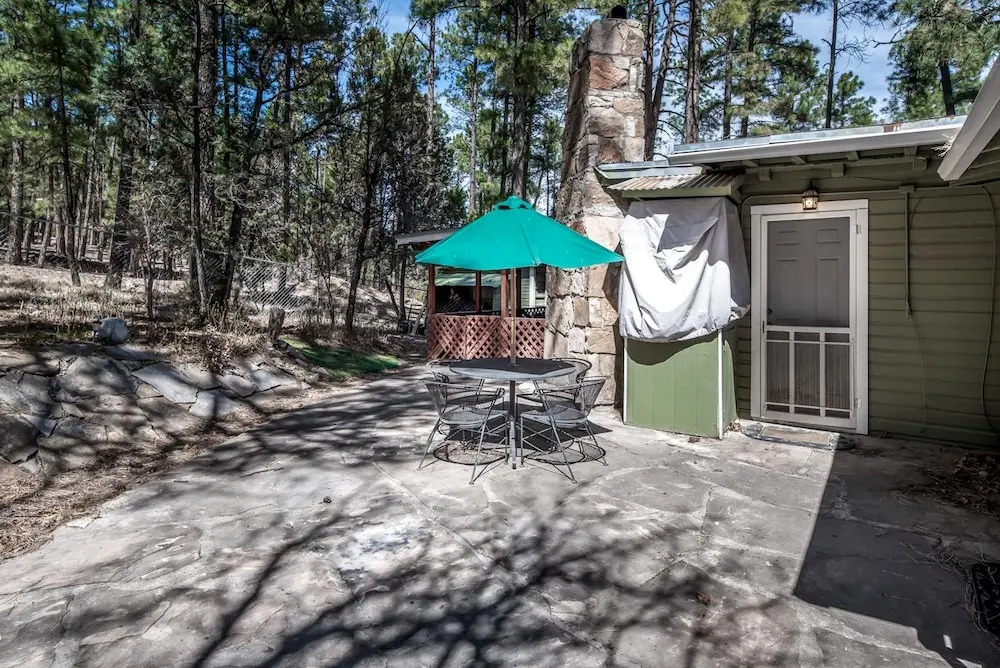 Four Miles - Two Bedroom Cabin