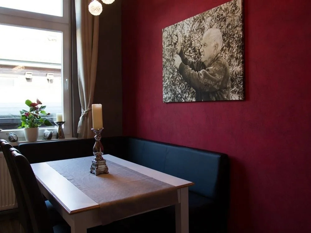 Stilvolle Apartments & Trattoria "Casa da Enzo" - Zentrum Altstadt Goslar