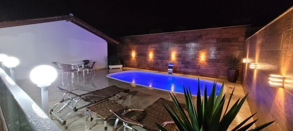 Casa Master com Piscina Gov Celso Ramos