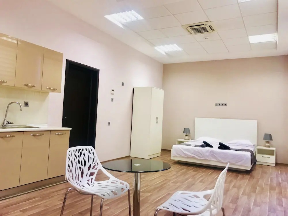 Check-in Baku Hotel & Hostel