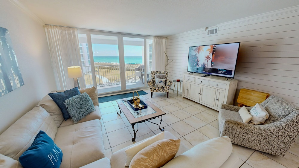 Shoreline Towers 2033 2 Bedroom Condo