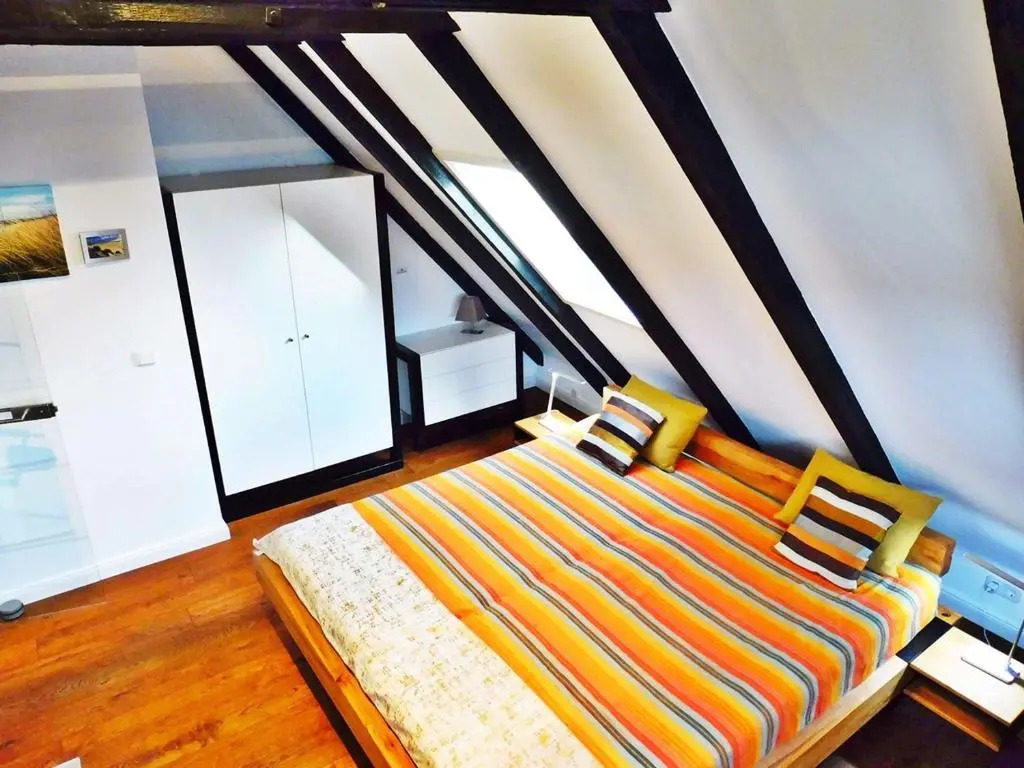 Ferienwohnung SYLTER DEICHWIESEN - 2-5 Personen / 3 Schlafzimmer / Terrasse