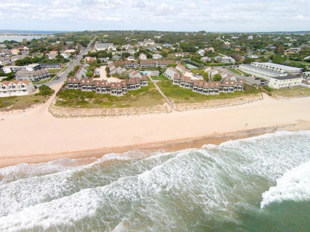 The Surf Club