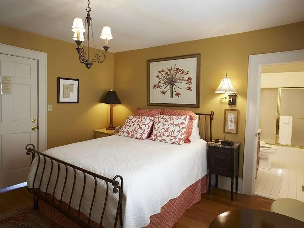 Smithfield Inn