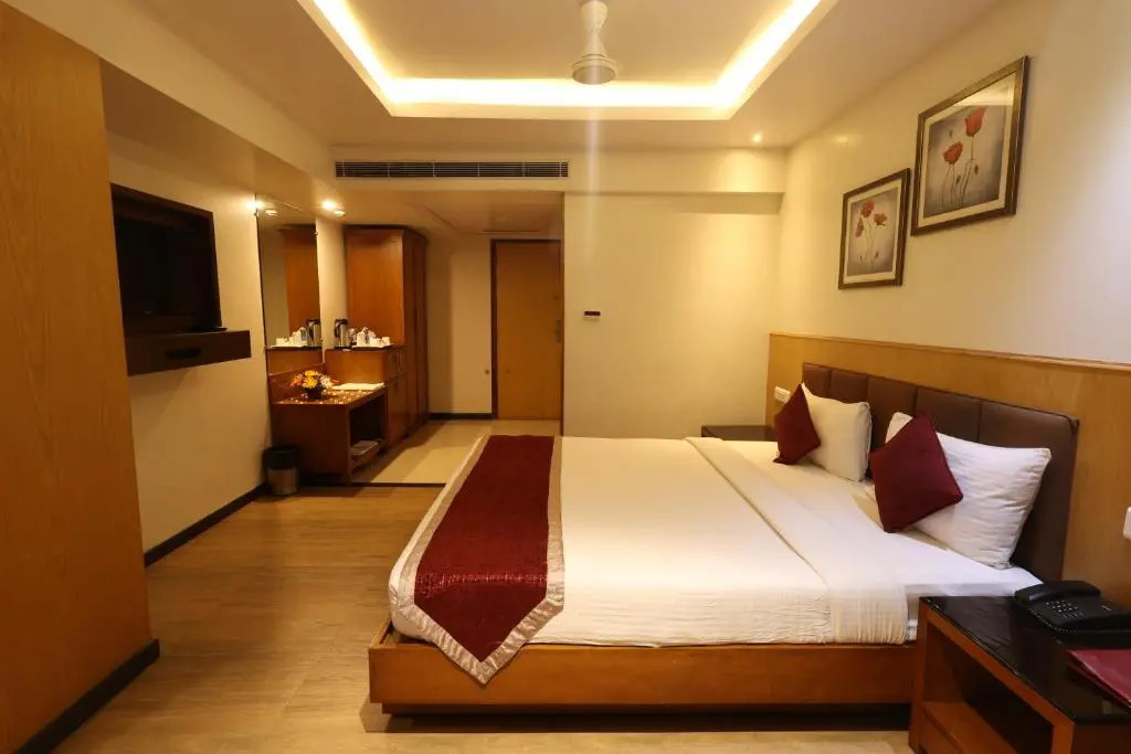 Akash Inn