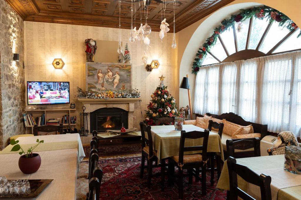 Kaza Guesthouse