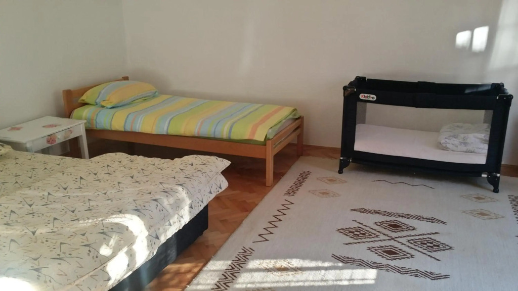 Apartment Splitska