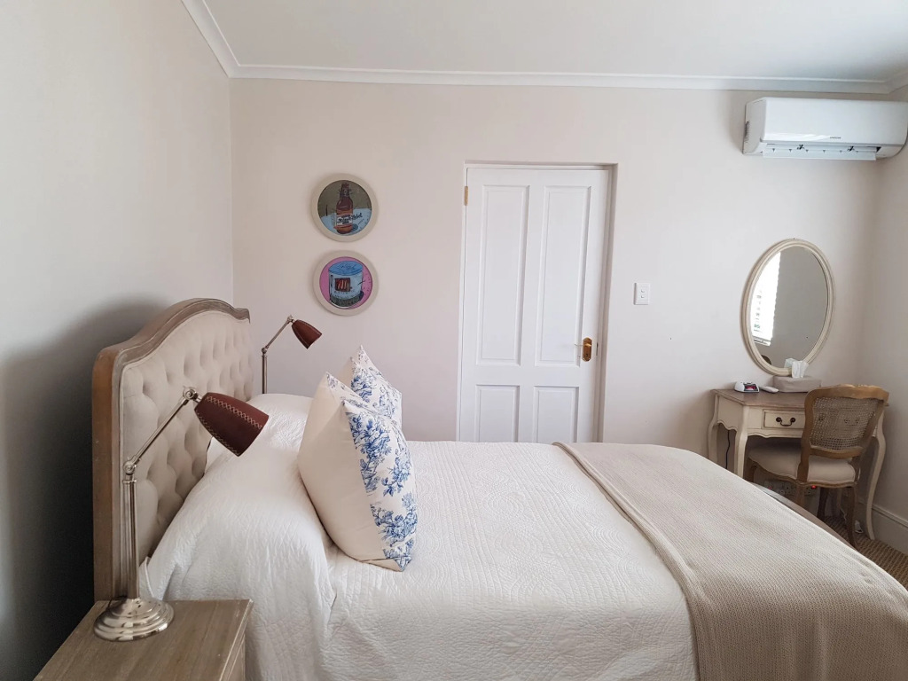 Maison Chablis Guest House