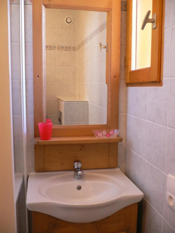 Chalet LES Aiguilles - LE Fourchu : 5 Pièces 10 Personnes / 5 Rooms 10 People