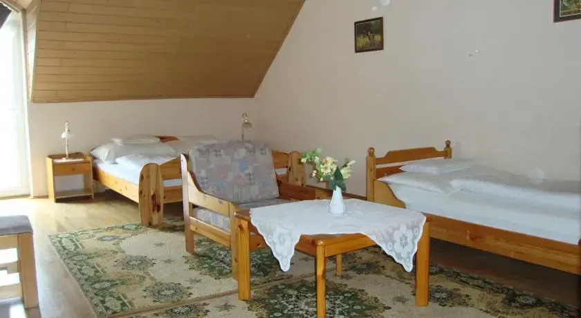 Malomkő Panzió