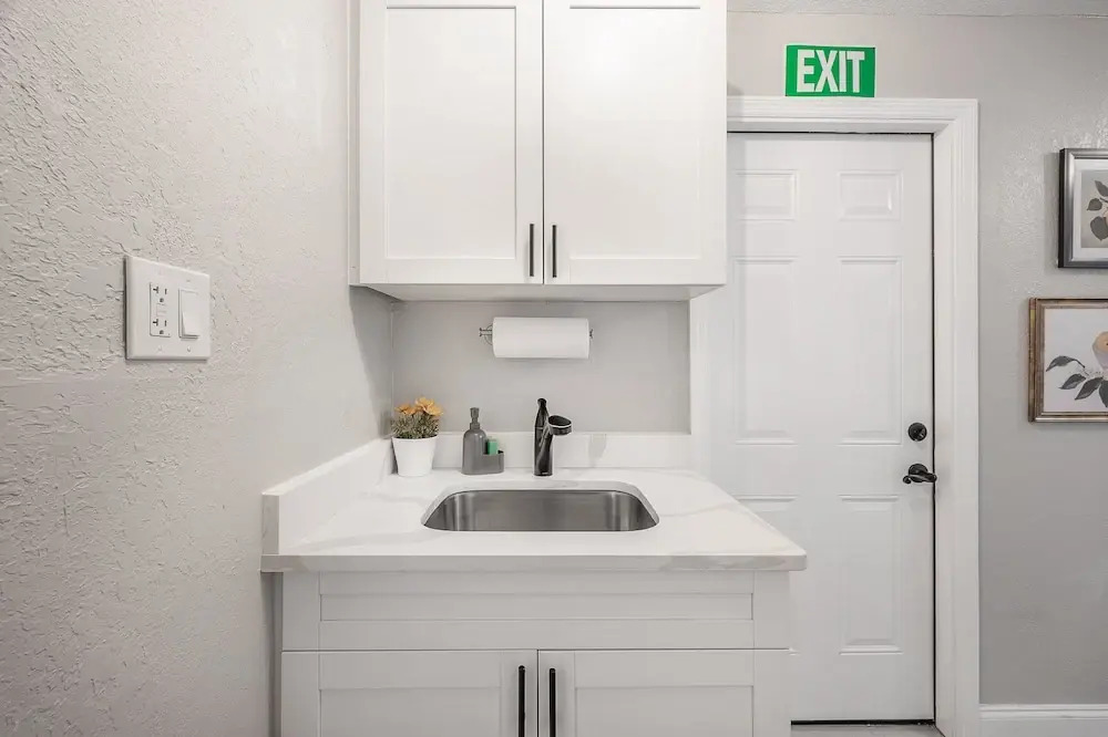 2501 W North B St, Unit 7