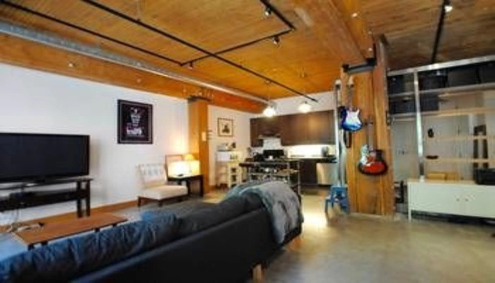 Exquisite 55th Floor 2Bed/2bath+Parking