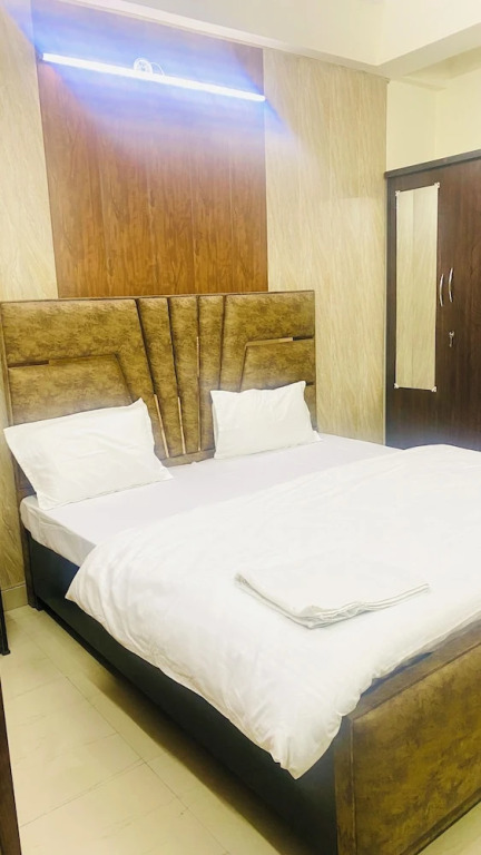Kashi family stay