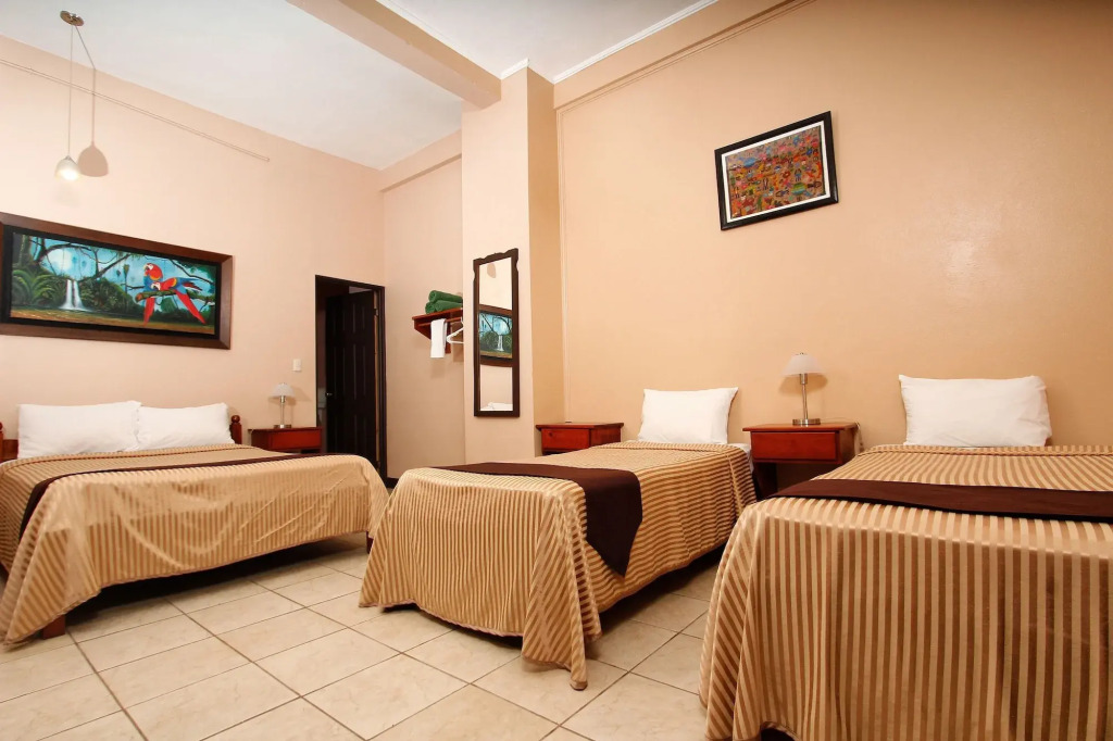 Hotel Las Colinas