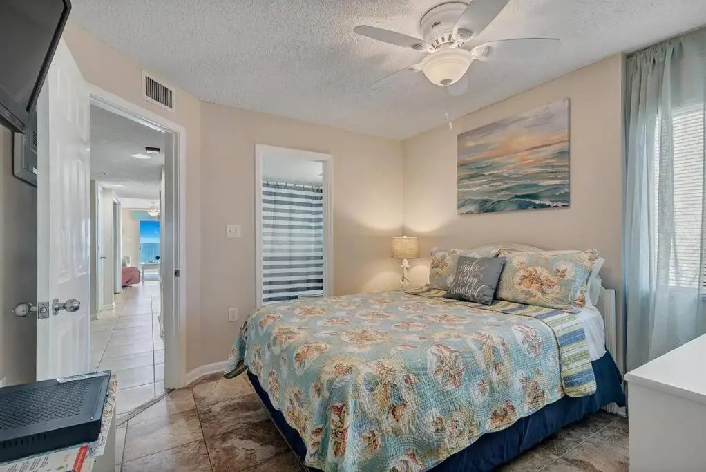 Four Winds 804 - Beachfront 2bd/2ba - Elevator replacement 4/4 to 5/24