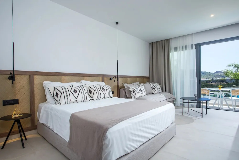 Vanik Suites