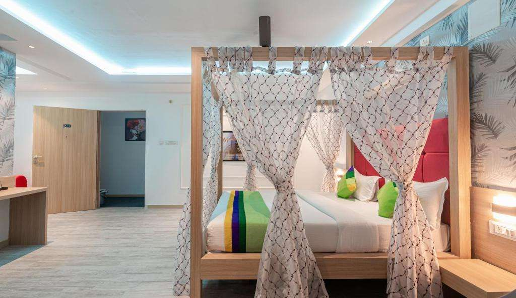 Treebo Cocostay, Hadapsar
