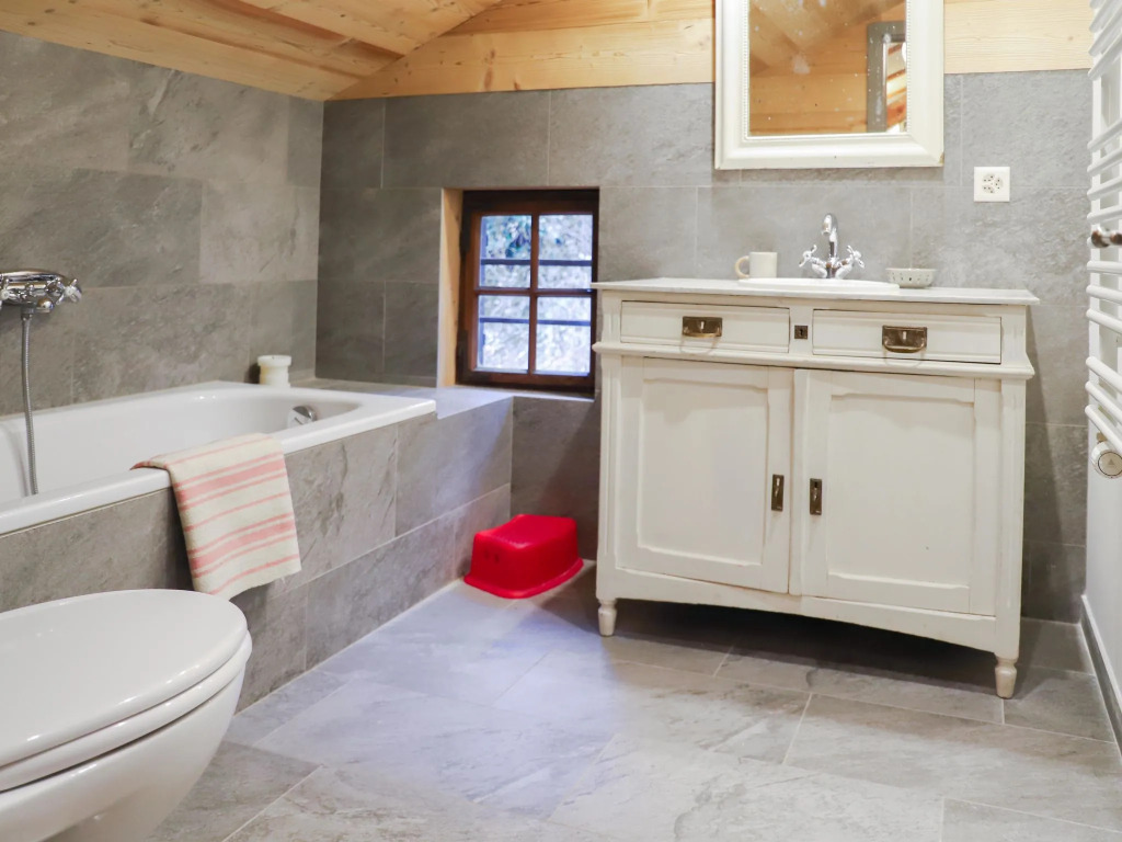 Chalet Chalet Pierre Fleur by Interhome