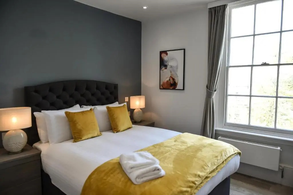 Victoria Colonnade Aparthotel