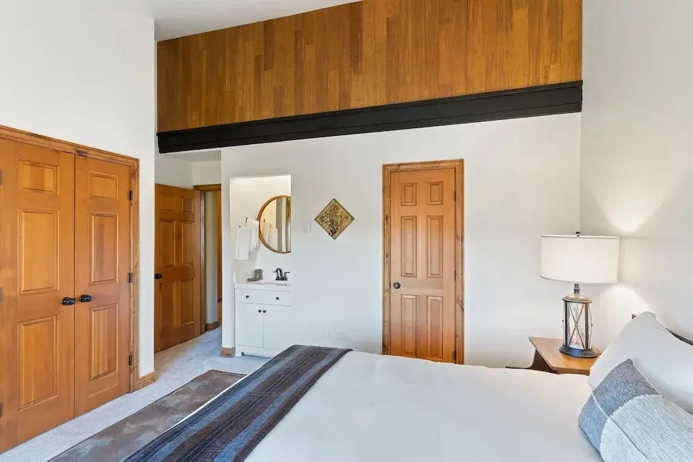 Winterset 7 4 Bedroom Condo