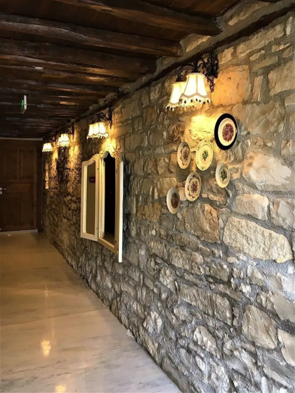 Urla Taş Konak Otel