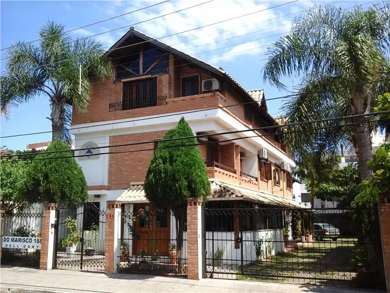 Dell Osky Hospedagem