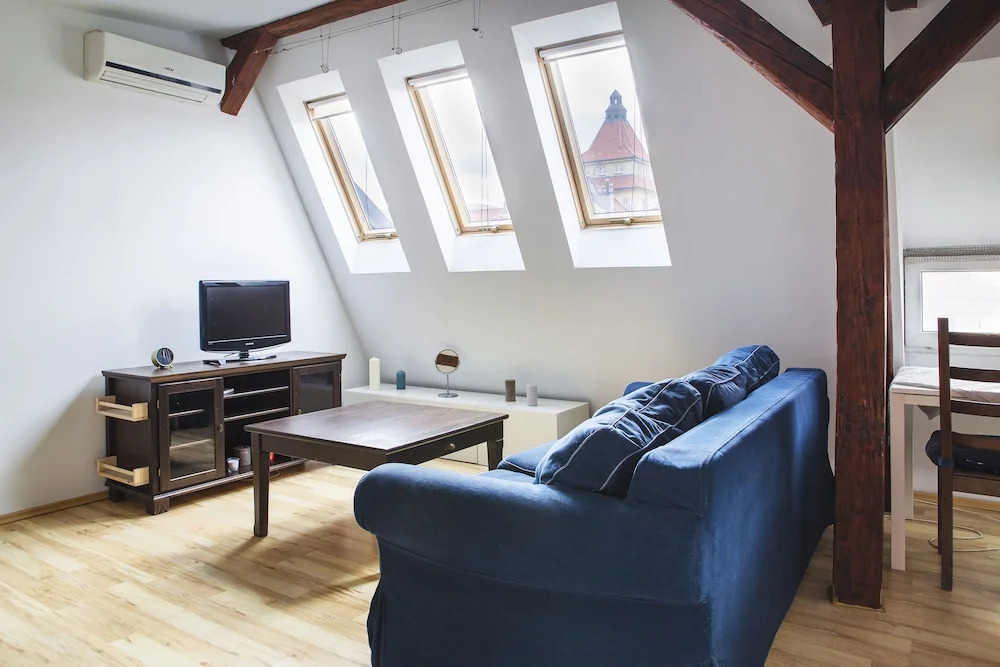 Boogie Woogie Apartment
