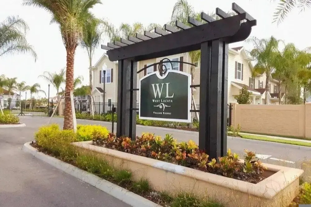 Family 3BR Home in Lucaya Resort
