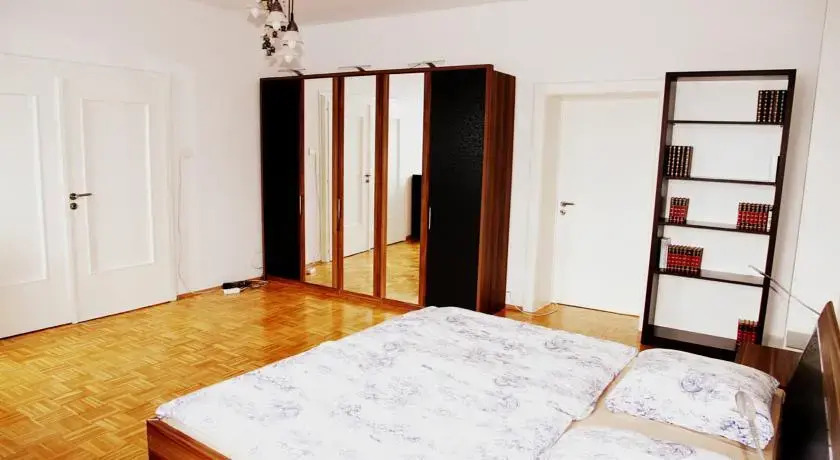 Central Suite