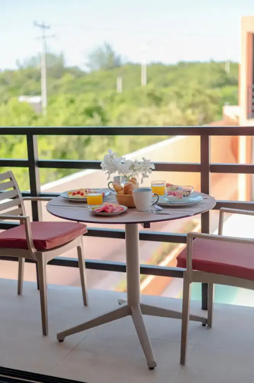 The Retreat at Sisal