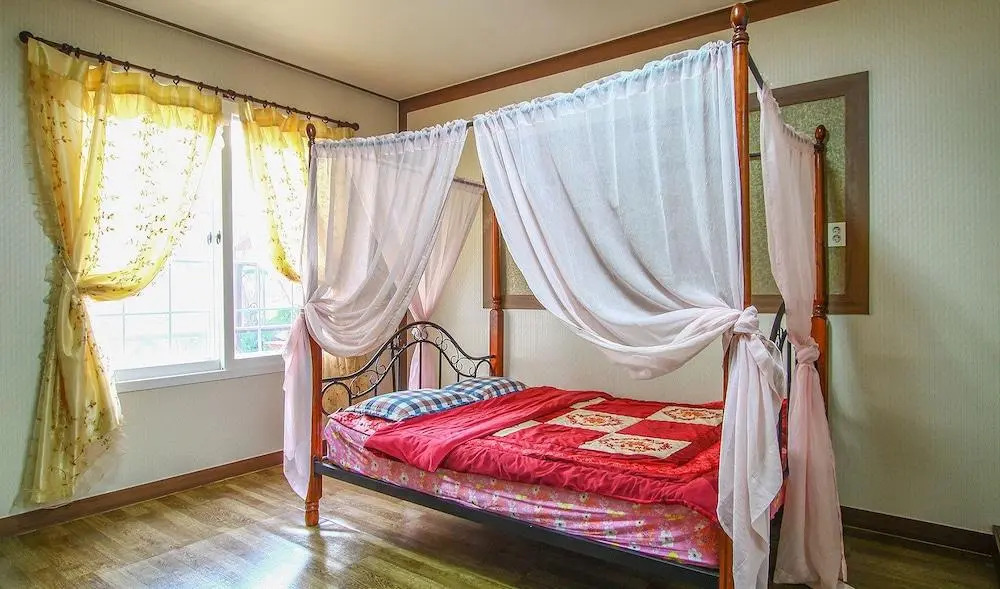 Eurwangrini Sea & Star House Pension