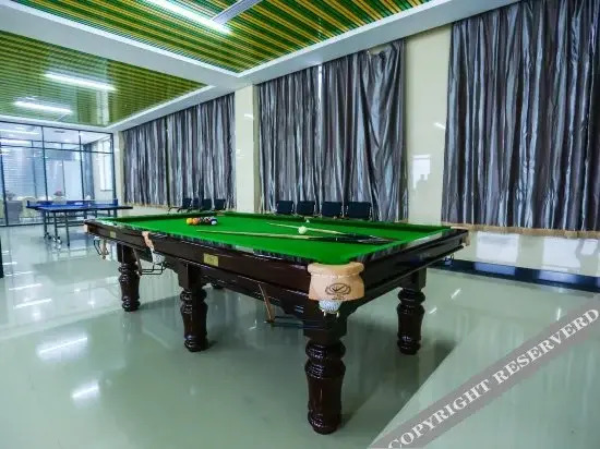 City 118 Chain Inn Rongcheng Train Station