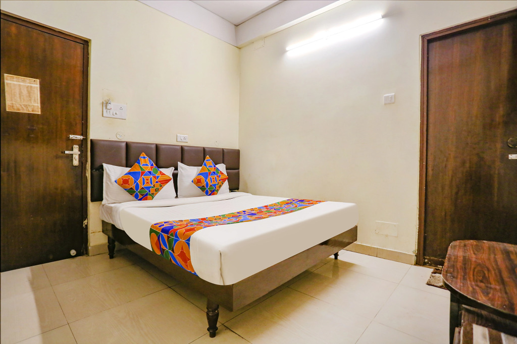 FabHotel Kanha Classic
