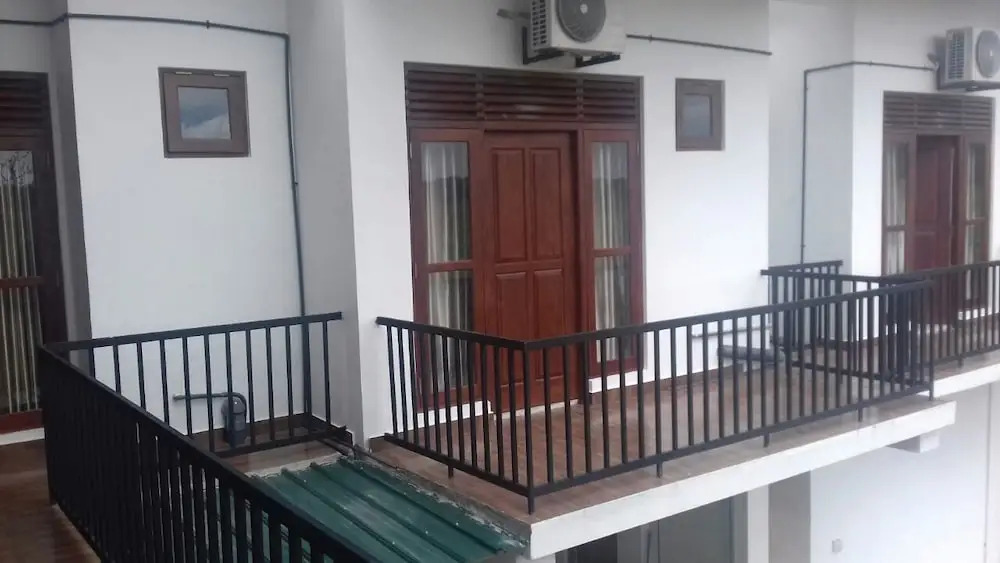 Padmasiri Holiday Resort