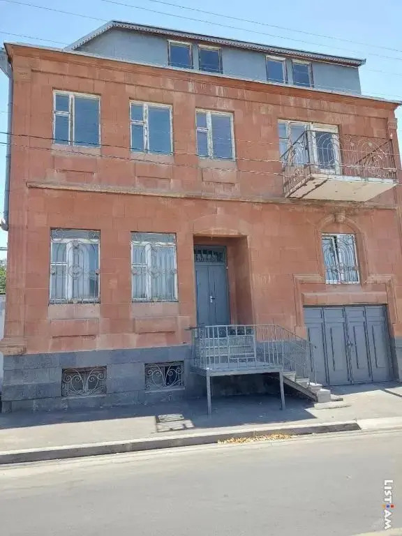 Mazmanyan 181