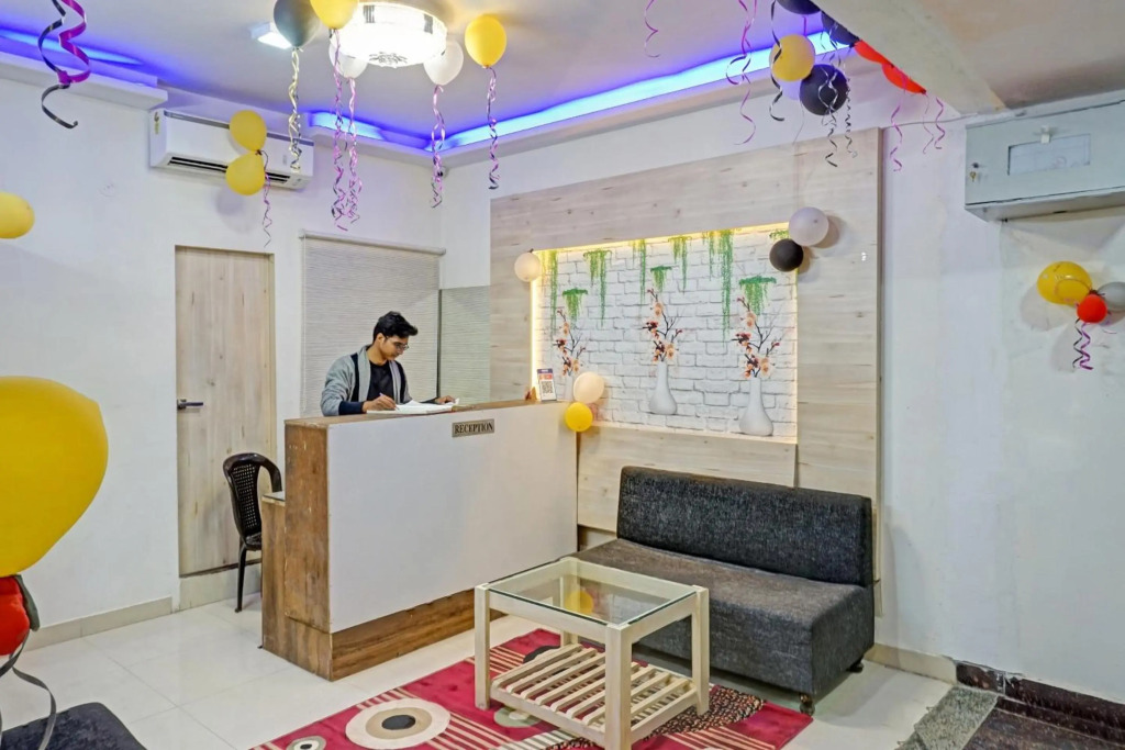 Collection O 85462 Hotel Sundew