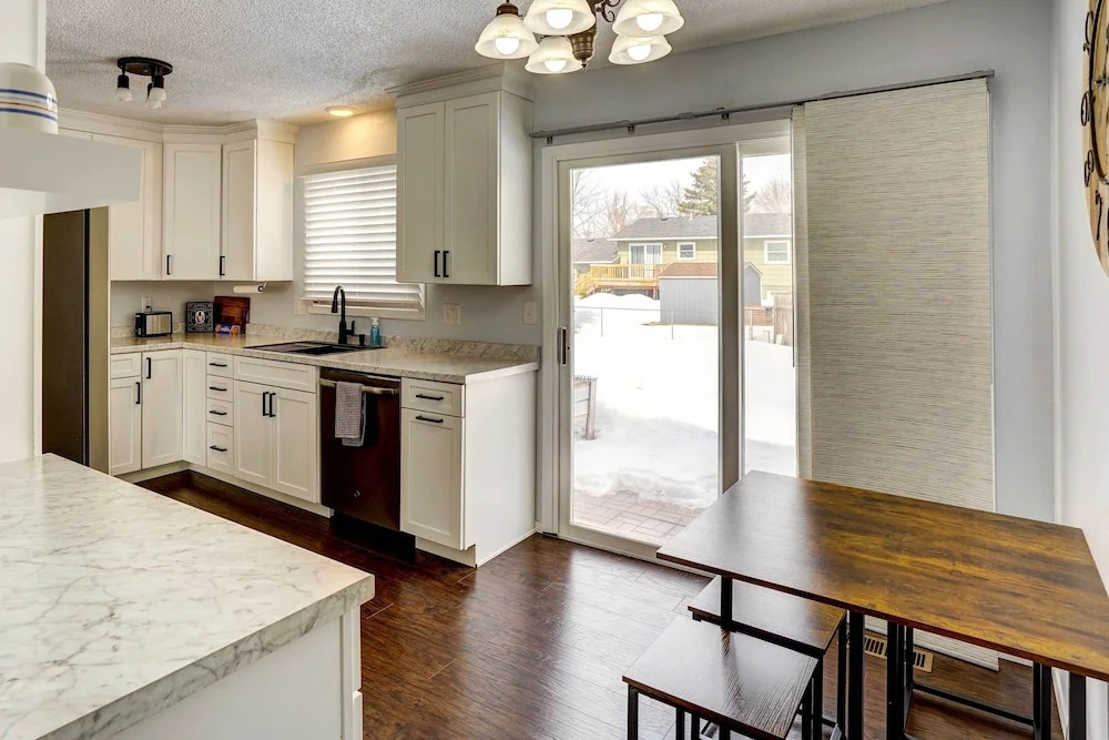 Cozy Sioux Falls Home - 7 Mi to Downtown