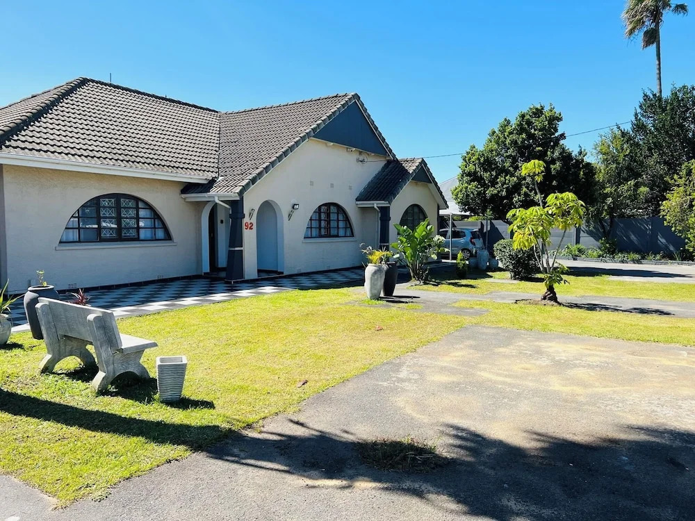 Safi Self-Catering Suites