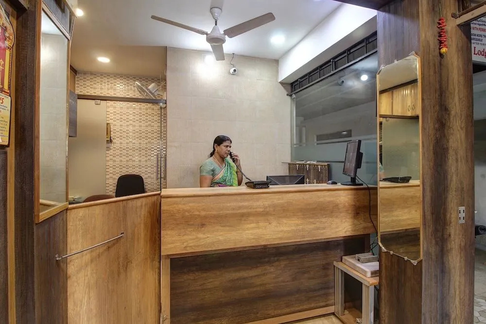 SPOT ON Thangam Lodge