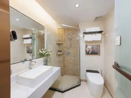 Zhangzhou Shiman Art Hotel (Wuling Square)