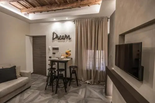 Davinci Apartament Near Duomo