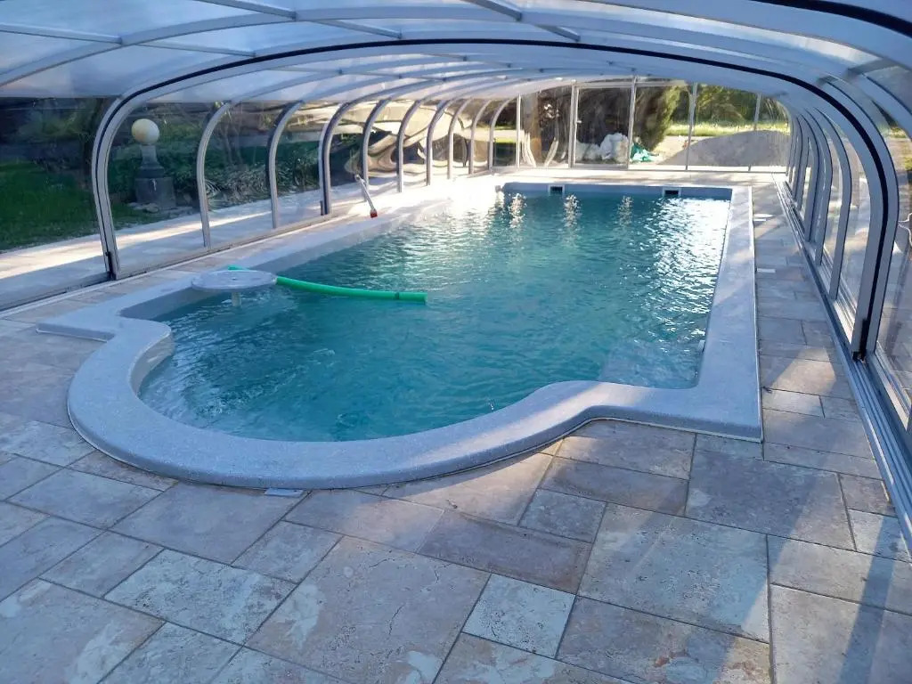 Maison Le Thor avec piscine part